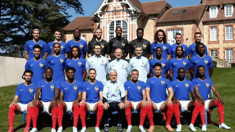 孙颖莎签下新品牌代言，亚洲杯虽败犹荣，人气高涨，稳居乒坛巅峰